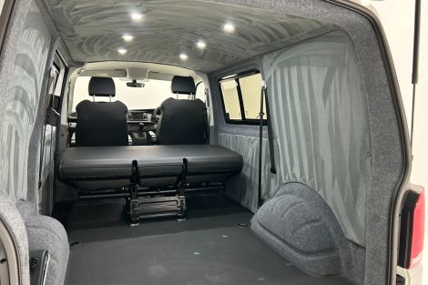 Volkswagen TRANSPORTER T28 SWB DIESEL 2.0 TDI 150 Highline Van DSG